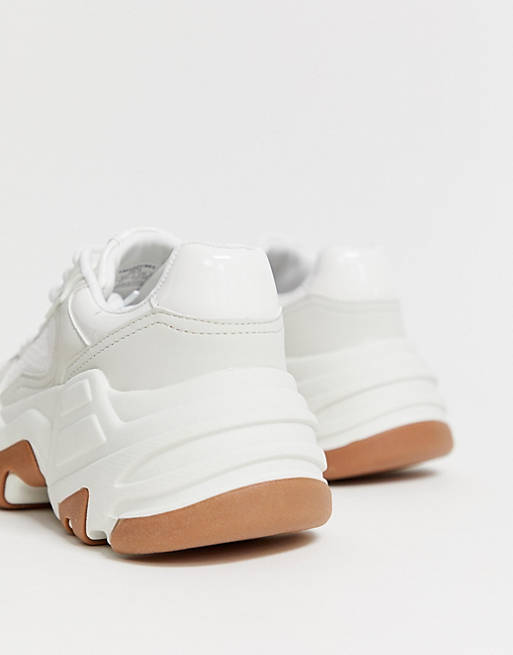 Gehuurd geduldig Toepassing Bershka chunky sneakers in white | ASOS