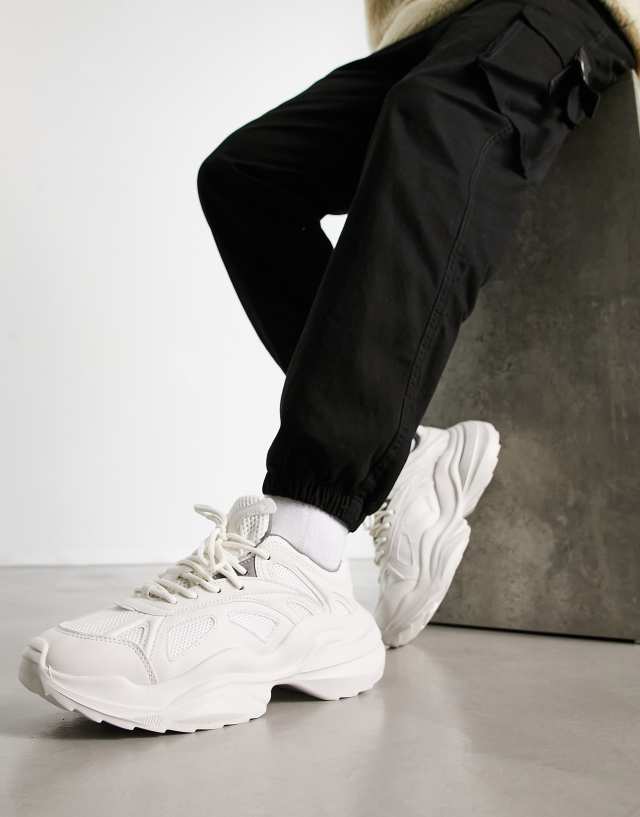 Bershka chunky sneakers in white