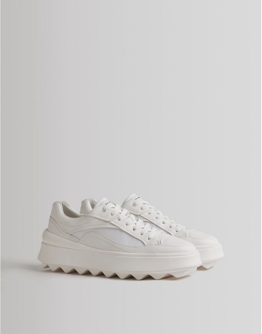 Bershka chunky sneakers with track sole in white