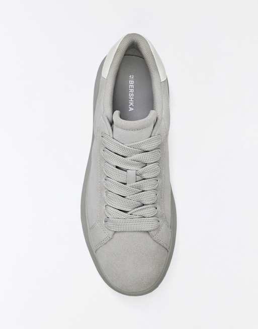 Bershka Chunky sole trainers in grey, 4 of 6