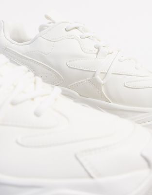 bershka chunky sole trainer in white