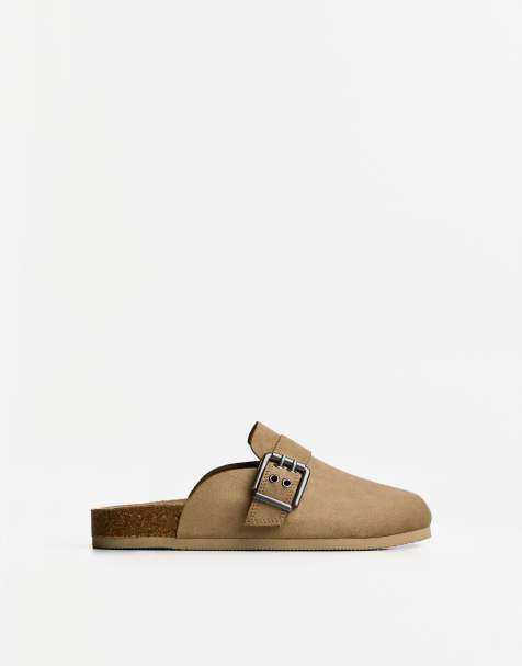 Bershka Clogs with buckle detail in tan - view 1