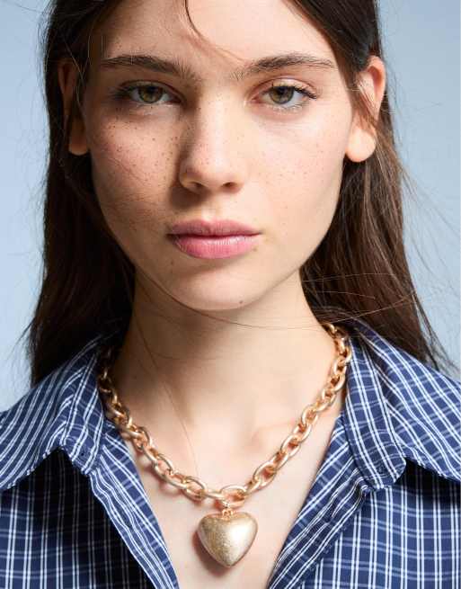 Bershka - Collana color oro con ciondolo a cuore
