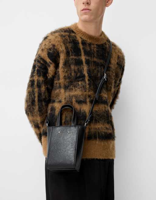 Bershka - Collection - Borsa a tracolla in pelle sintetica nera