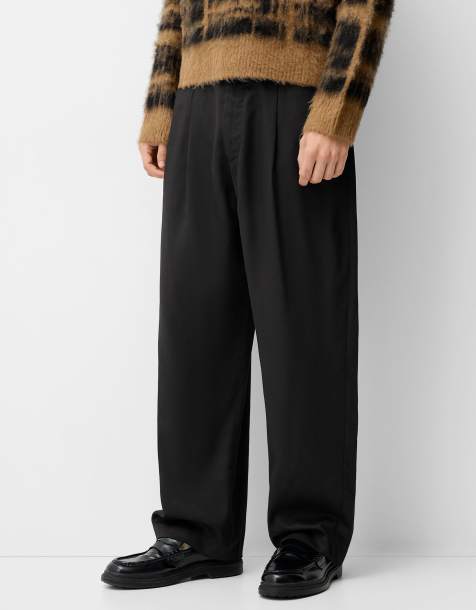 Bershka – Collection – Svarta, figursydda byxor - view 1