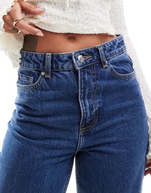 Bershka comfort fit mom jean in authentic blue
