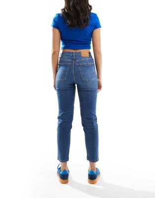 Bershka comfort fit mom jeans in light blue