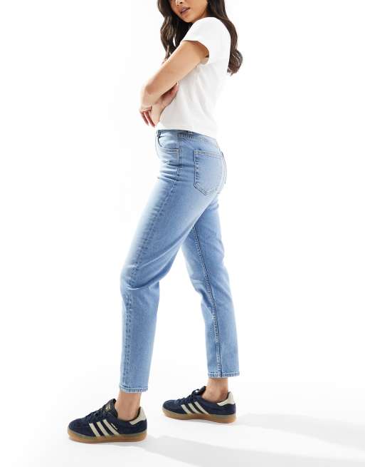 Bershka comfort fit mom jean in light blue