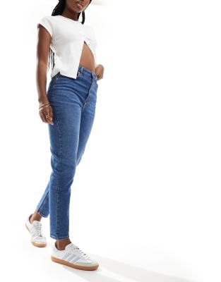 Bershka Petite High Waist Skinny Jean In Medium Blue In Blue