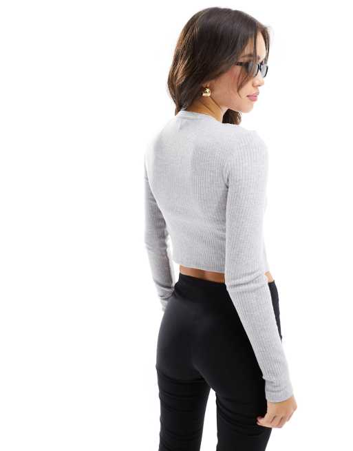 Bershka Completo twinset grigio chiaro a coste con brassiere e cardigan micro