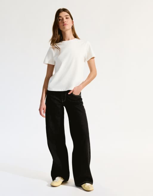 Bershka - Confezione da 2 T-shirt a maniche corte bianca e ner, 3 di 4