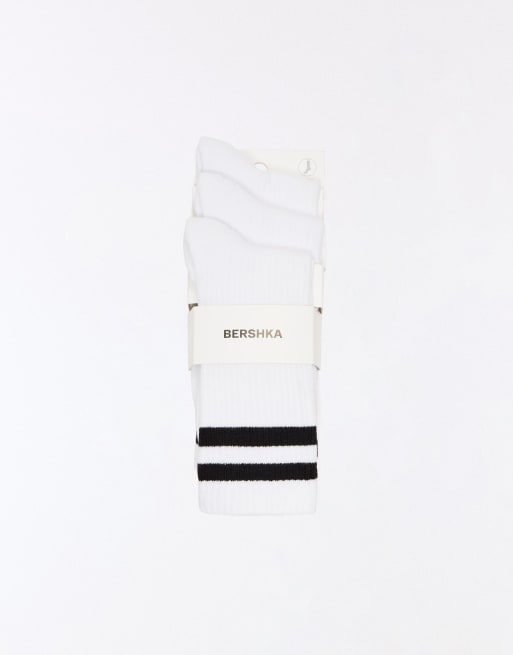 Bershka - Confezione da 3 paia di calzini sportivi bianchi, 2 di 3