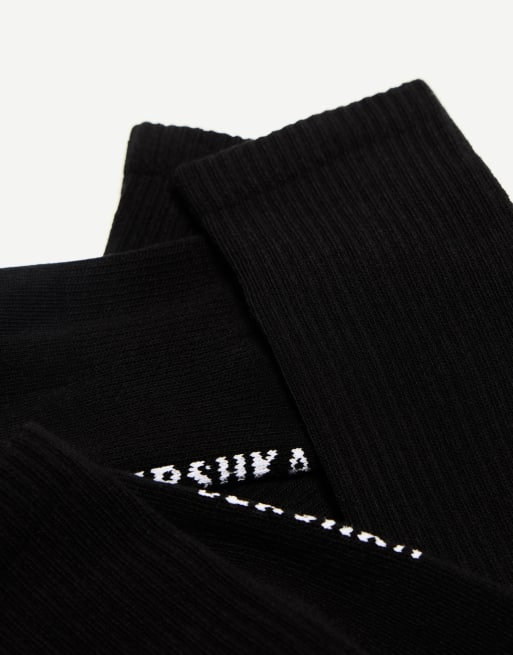 Bershka - Confezione da 3 paia di calzini sportivi neri, 2 di 3