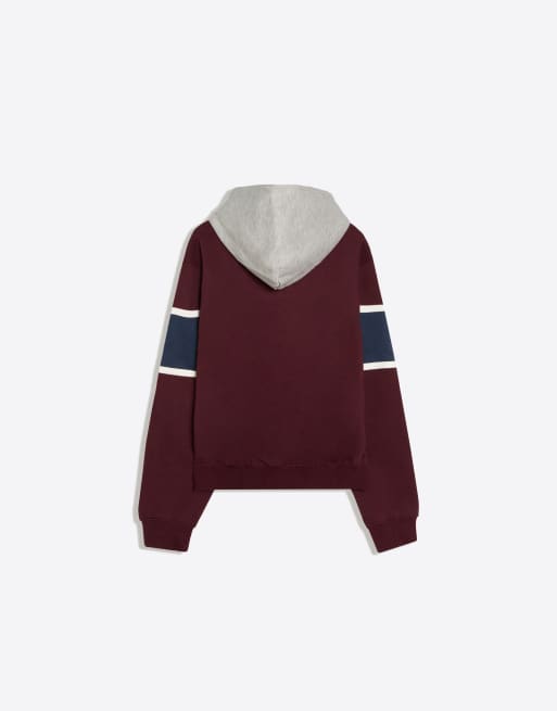 Bershka Contrast print hoodie in burgundy, 6 of 6