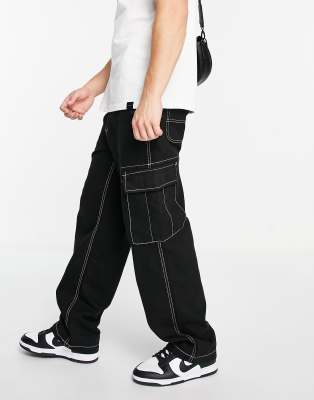 Bershka contrast stitch wide fit cargo pants in black | ASOS