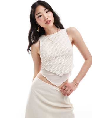 Bershka Bershka crochet hankerchief hem top in white