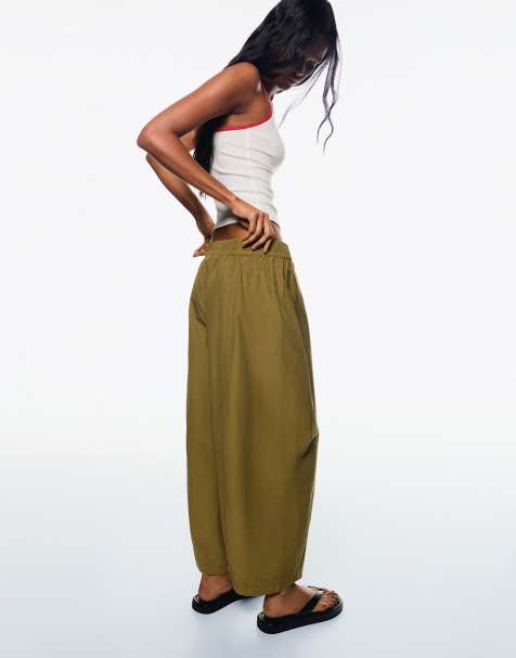 Bershka cropped barrel trousers in khaki - view 1