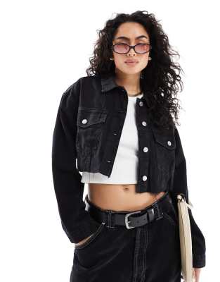 cropped denim jacket in black