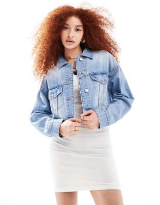 Bershka Cropped Denim Jacket In Mid Blue