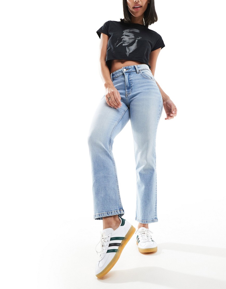 Bershka cropped flared jeans in mid blue