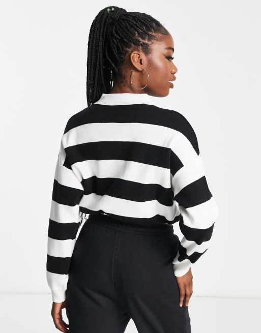 Bershka - Cropped polo-top in zwart met witte strepen, 2 van 4