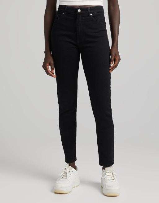 Bershka – Czarne obcisłe jeansy z podwyższonym stanem