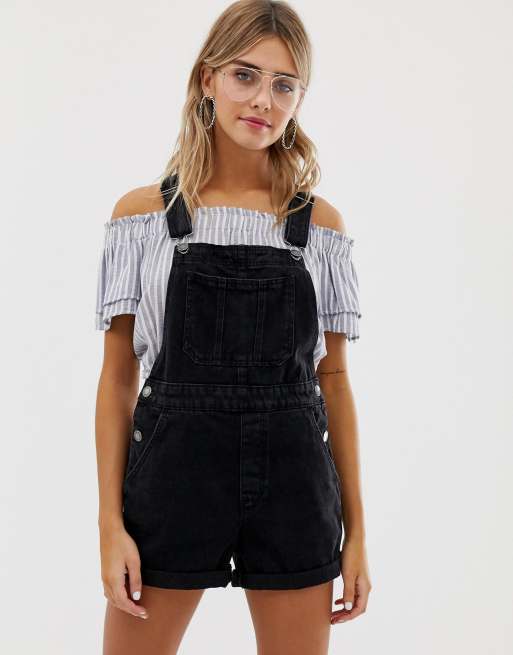 Bershka – Czarne szorty z górą od ogrodniczek