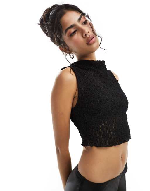 Bershka – Czarny koronkowy top z zabudowanym dekoltem