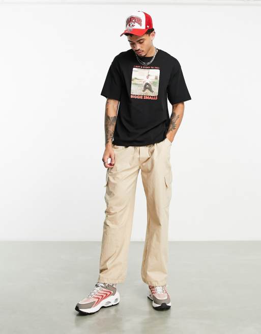 Bershka – Czarny T-shirt z nadrukiem Biggie Smalls, 3 z 4