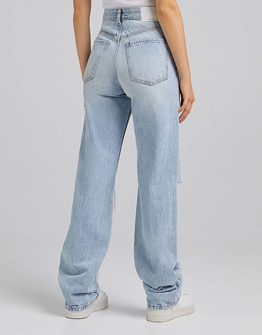  Bershka Dad jean with rip detail in bleached wash 