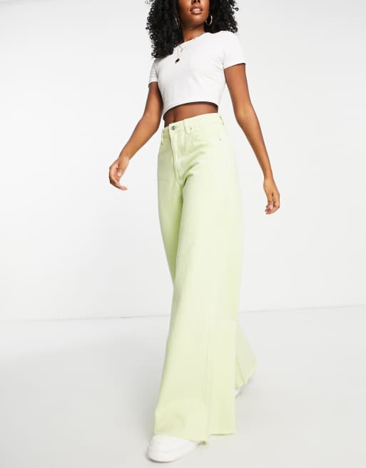 Bershka Dad jeans a fondo ampio verde tenue ASOS