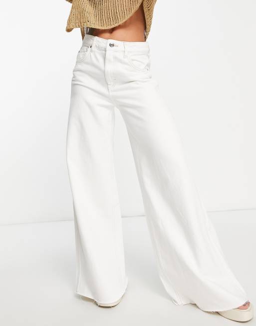 Bershka – Dad-Jeans in Ecru mit weitem Bein