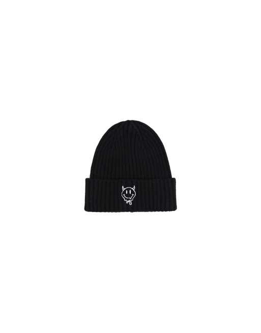 Bershka Demon melt embroidered beanie in black, 4 of 4