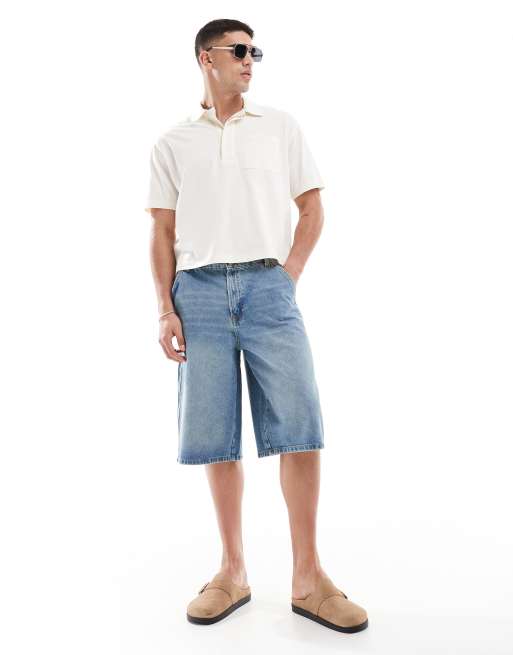 Bershka - Denim short met skater pasvorm in middenblauw
