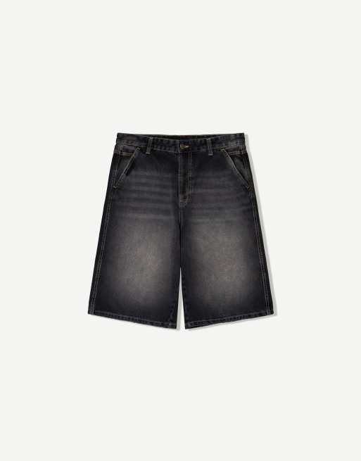 【BERSHKA】SKATER- BERMUDA ベルシュカ デニム ハーフパンツ Bershka denim skater bermuda shorts in black | ASOS