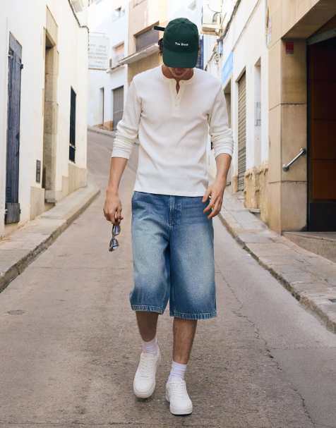Bershka Denim skater bermuda shorts in blue