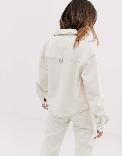 Bershka - Denim utility-jack met zak aan de voorkant in beige, 2 van 4