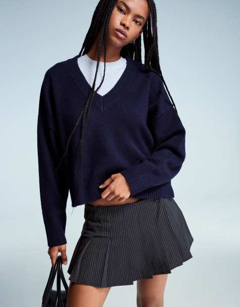 Bershka - Denimblå cropped sweater med V-hals - view 1