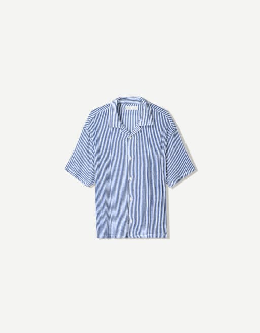 Bershka - Denimblå skjorte med korte ærmer og striber