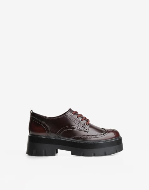Bershka - Derby schoenen met dikke zool in bruin - view 1