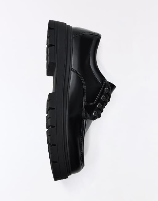 Bershka derbyskor i svart, 6 av 7