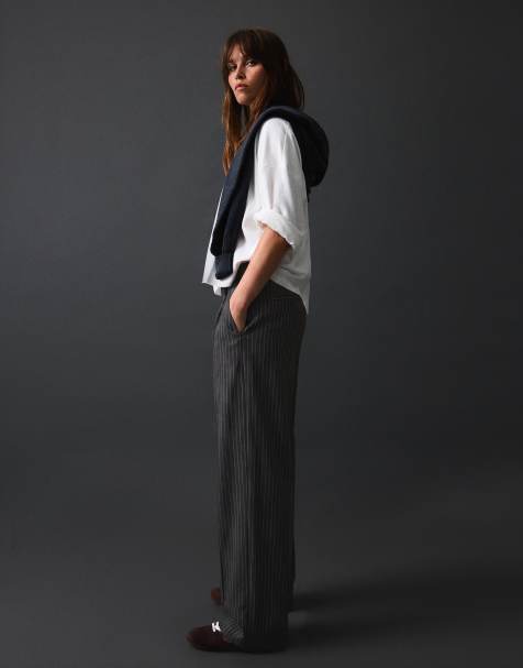 Bershka Double-fabric darted trousers in grey - view 1