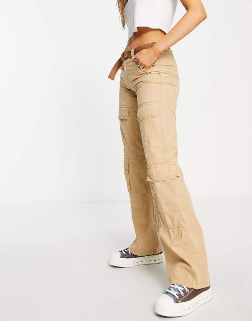 Bershka double pocket low waist belted cargo pants in sand