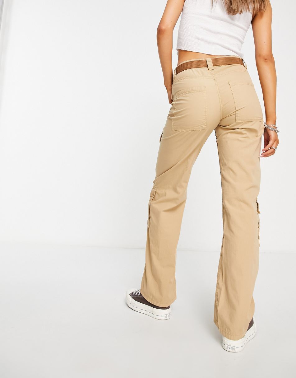 Bershka double pocket low waist belted cargo trousers in sand