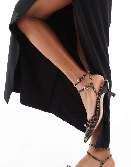Bershka draped short sleeve maxi dress in black, 3 of 4