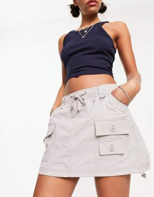 Erika utility outlet skirt