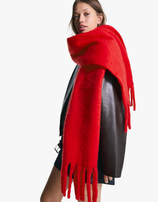 Bershka – Einfarbiger Schal in Rot