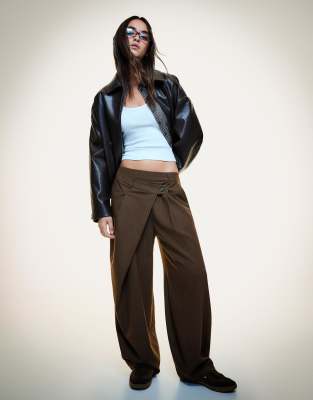 Bershka - Elegante Hose in Braun-Brown