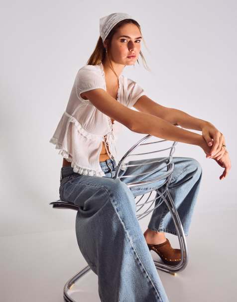 Bershka Embroidered fur bandana in white - view 1