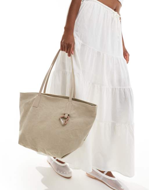 Bershka Everyday Borsa shopping grande color sabbia ASOS